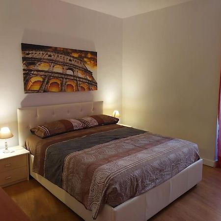 Casa Anna 5 Stelle - Apartment With Garden Рим Экстерьер фото