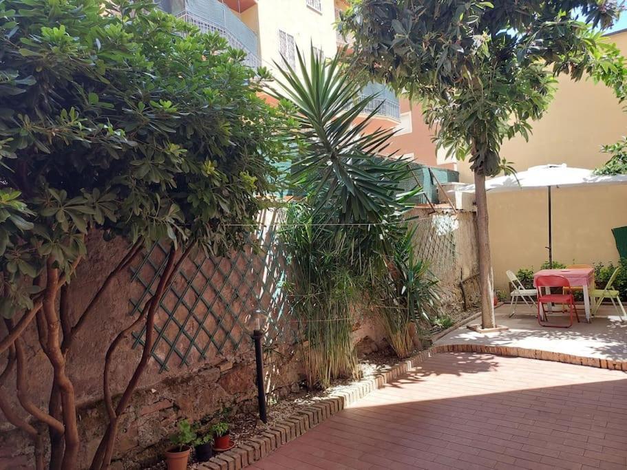 Casa Anna 5 Stelle - Apartment With Garden Рим Экстерьер фото